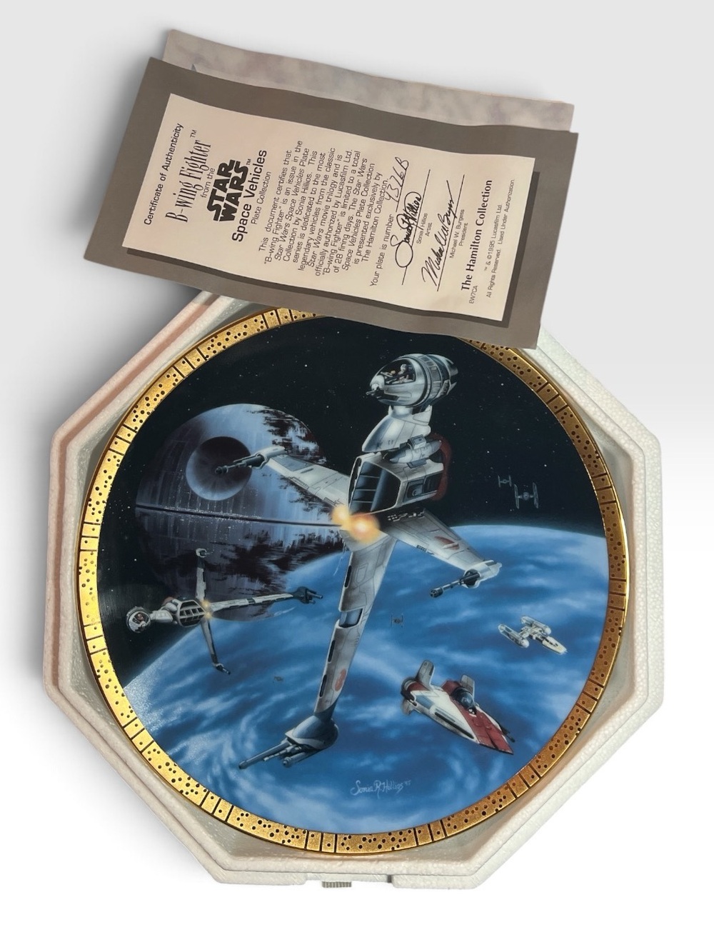 1995 Star Wars B-Wing Fighter - The Hammond Collection Plate with Gold Rim